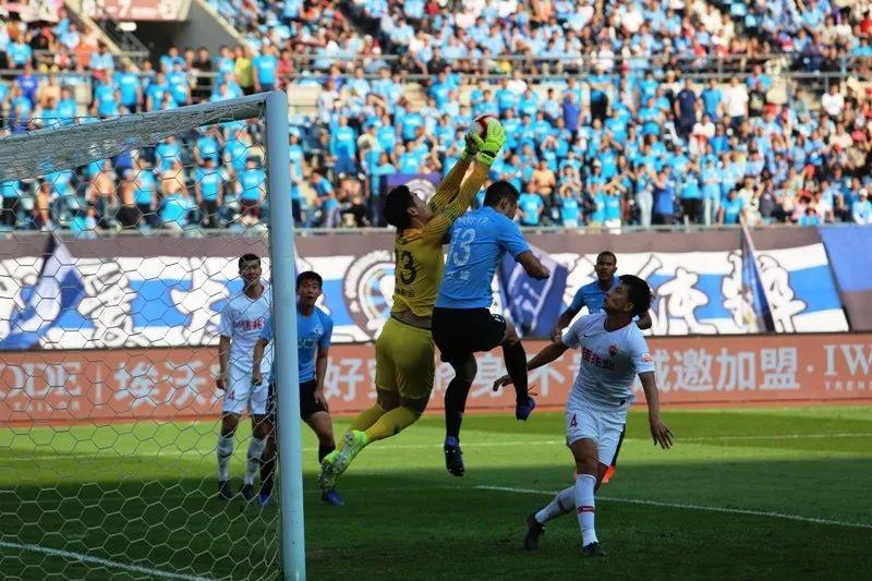 关于大连一方迎战深圳佳兆业，谁能笑到最后？的信息