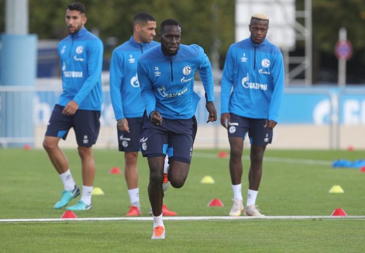 黑森林主场连胜,逼近德甲升入区域的简单介绍 黑森林主场连胜,逼近德甲升入区域的简单介绍