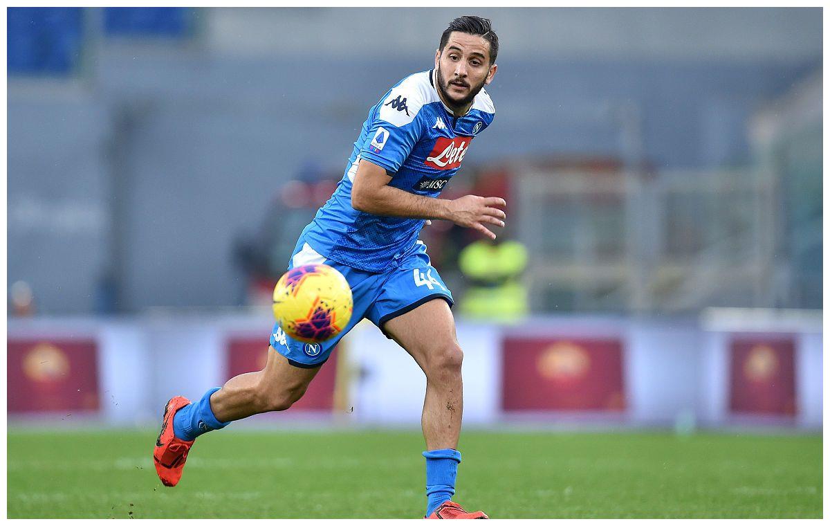 包含博洛尼亚客场逆转克罗托内，保持升班马实力的词条