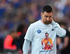 巴黎圣日耳曼表现强劲，继续领跑(巴黎圣日耳曼亮相仪式)